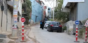 Karabağlar'da Patlayan Su Borusu Mahalleyi Zorda Bıraktı