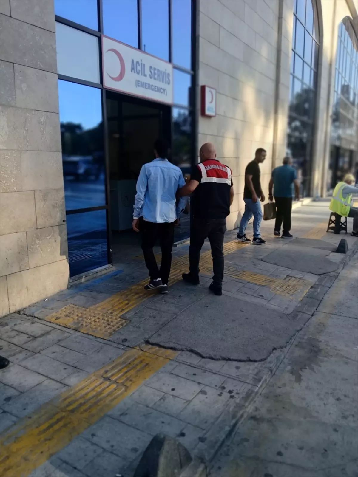 DEAŞ Propagandası Yapan 2 Şüpheli Gözaltına Alındı