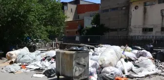 İzmir'de Mobilya Atıkları Kirliliğe Yol Açıyor