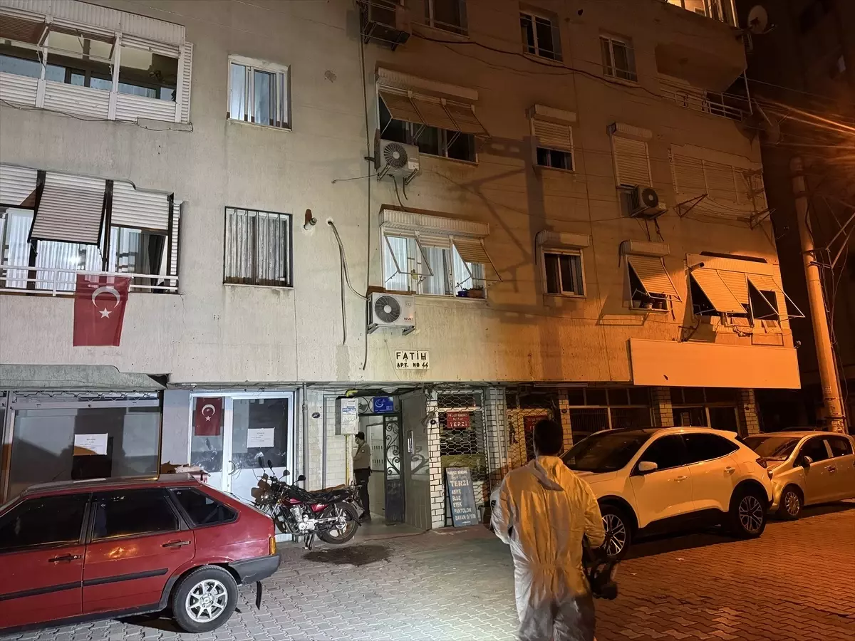 İzmir'de Yalnız Yaşayan 73 Yaşındaki Kadın Ölü Bulundu