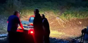Kemalpaşa'da Yürüyüş Sırasında Sakatlanan Kişi Hastaneye Kaldırıldı