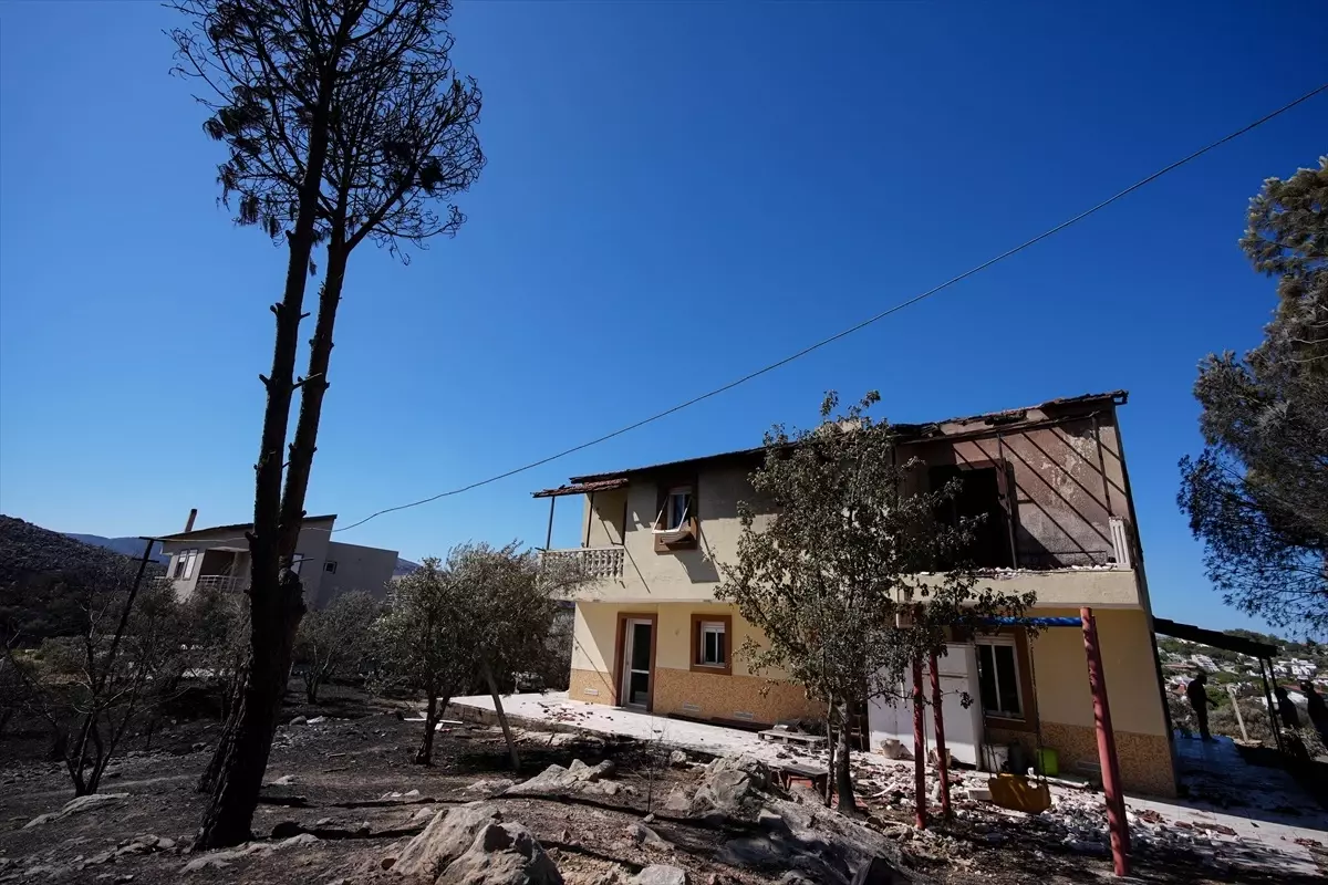 Çeşme'de Orman Yangını: Bölge Sakinleri Yaşadıklarını Anlattı
