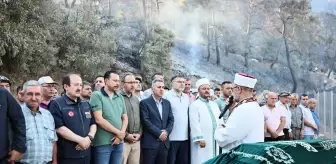 Ödemiş'teki Yangında Hayatını Kaybeden İbrahim Erkan Toprağa Verildi