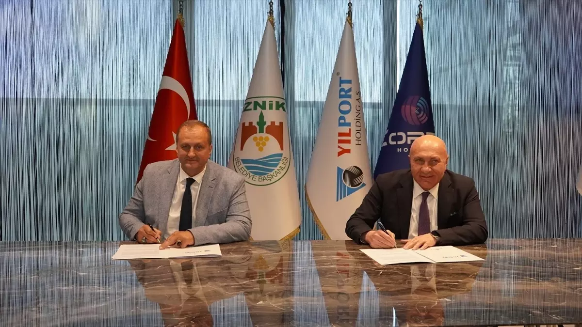 İznik'te Abdulvahap Sancaktari Türbesi ve Kütüphane Projesi Protokolü İmzalandı
