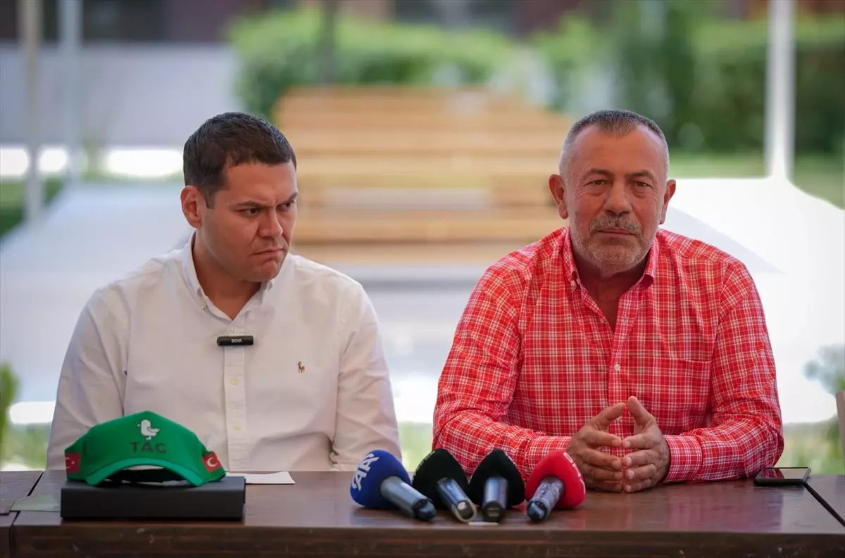 Jandarma'nın 186. Kuruluş Yıldönümü Binicilik Yarışlarıyla Kutlandı