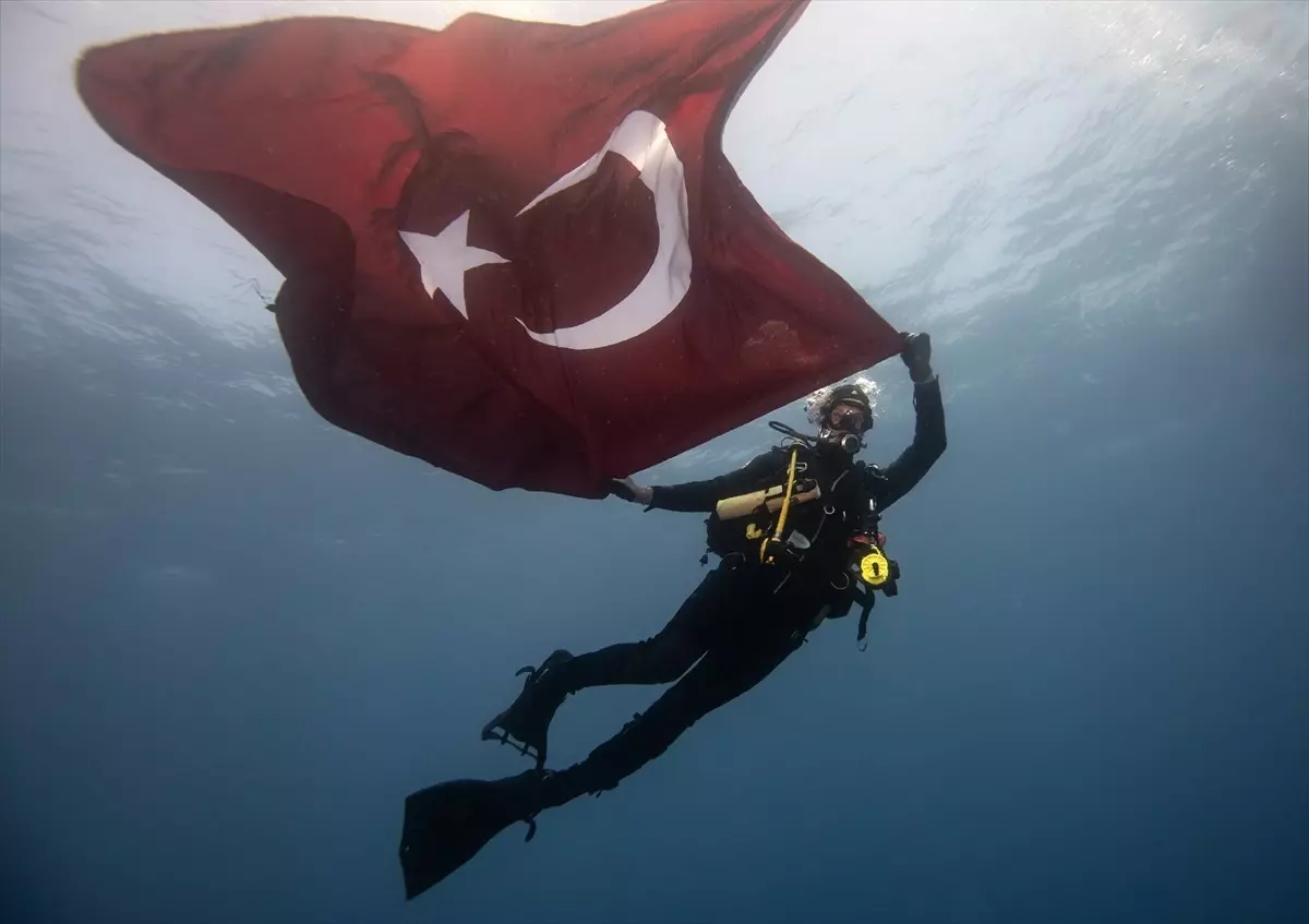 Jandarma, 186. Yıl Dönümünü Suda Kutladı