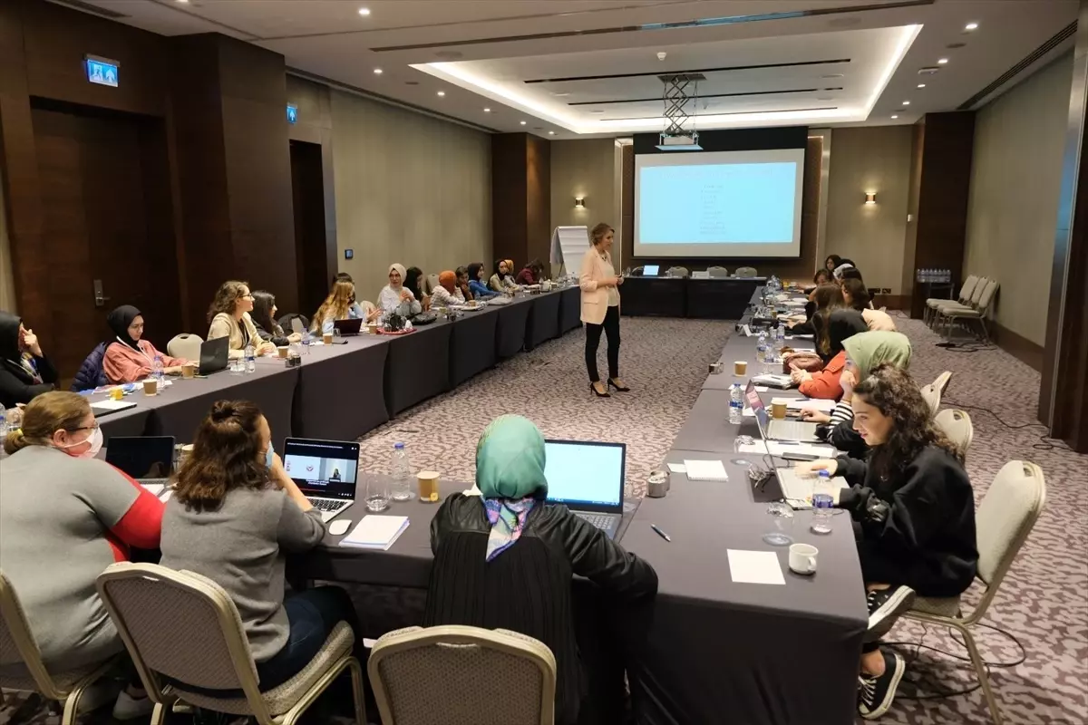 Kadın Girişimciler İçin İnovasyon Kampı Başvuruları Sona Eriyor