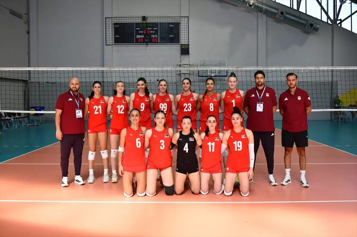 Türkiye Genç Kadın Voleybol Takımı Finalde