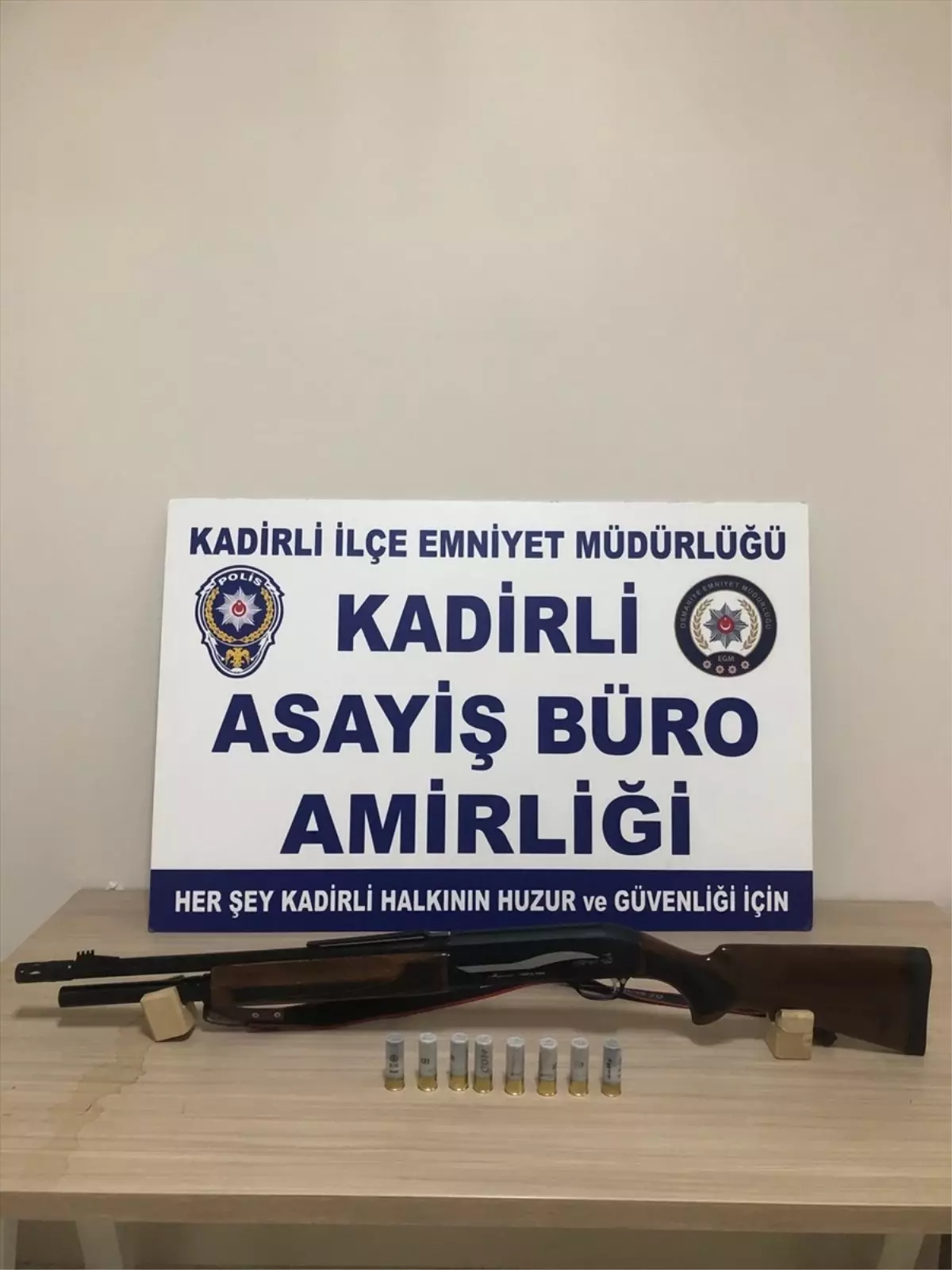 Osmaniye'de Suç Örgütü Operasyonu: 11 Zanlıdan 4'ü Tutuklandı