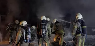 Kağıthane'de İş Yerinde Yangın: Büyük Maddi Hasar