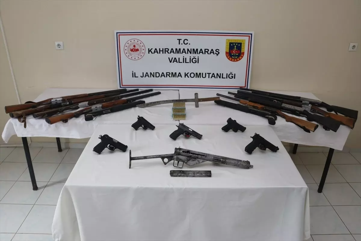 Kahramanmaraş'ta Kaçak Silah Operasyonu: 21 Gözaltı, 13 Tutuklama