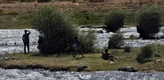 Kahramanmaraş'ta Mahsur Kalan 3 Çocuk Kurtarıldı