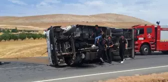 Kahramanmaraş'ta Kamyonet Devrildi: 2 Yaralı