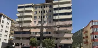 Kahramanmaraş'ta Apartman Tadilatı Sırasında Iskele Çöktü: 1 İşçi Hayatını Kaybetti