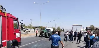Kahramanmaraş'ta Otomobil ile Kamyonet Çarpıştı: 1 Yaralı