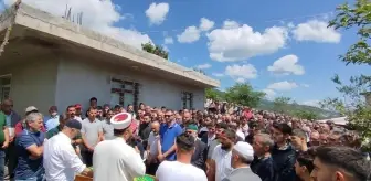 Kahramanmaraş'ta Yıkım Kazasında Hayatını Kaybeden Operatör Memleketinde Defnedildi