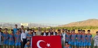 Kale'de Dostluk Futbol Müsabakası Düzenlendi