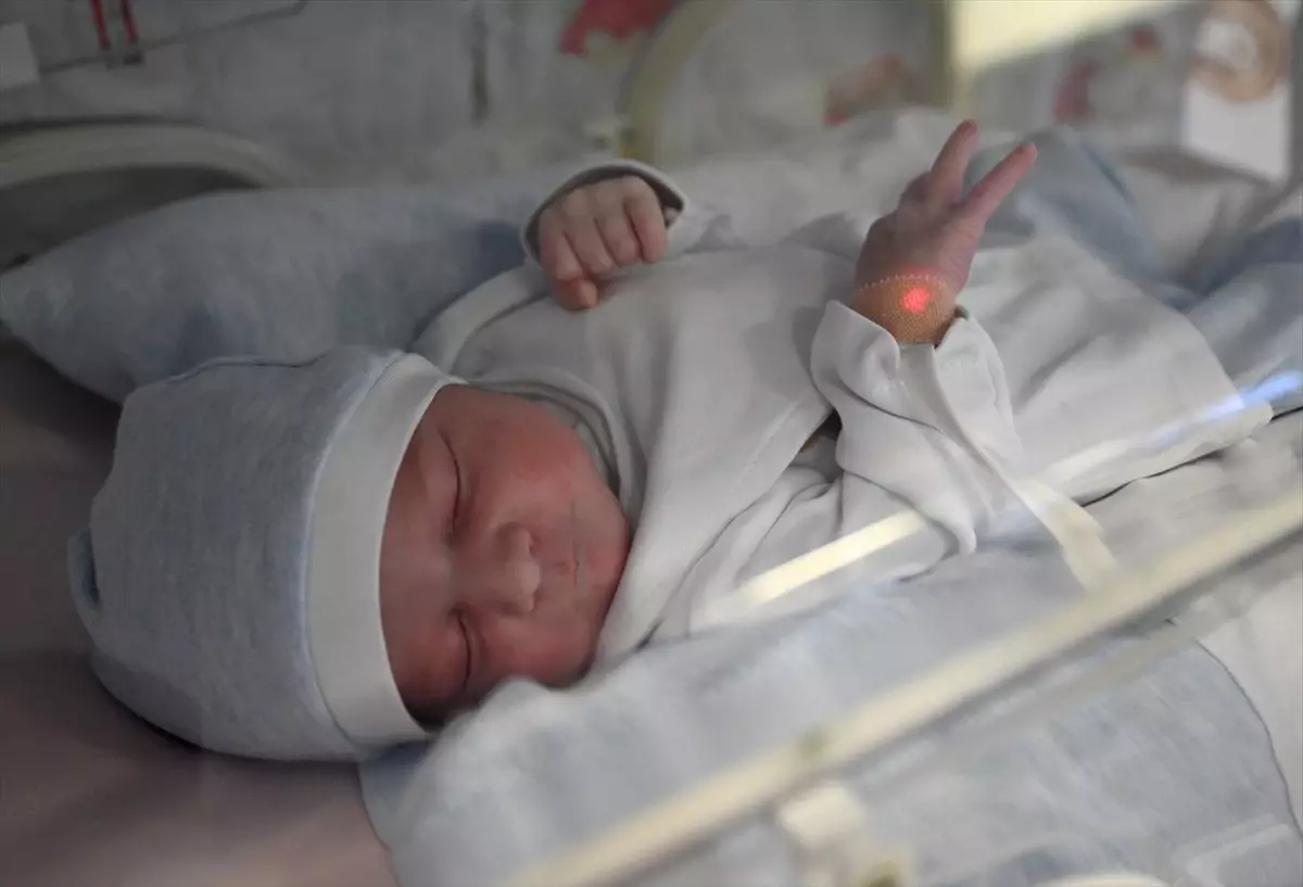 Ters Kalp Damarlarıyla Doğdu, Başarılı Ameliyatla Hayata Döndü