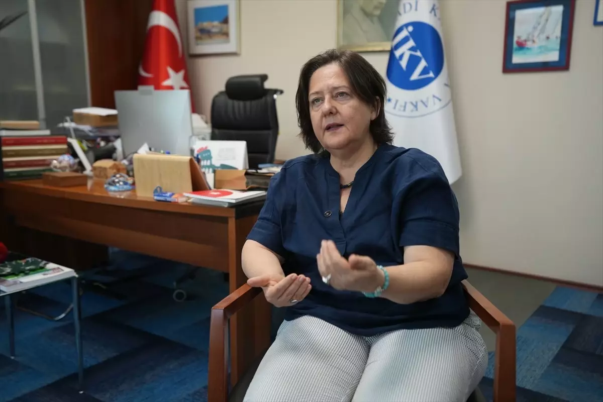 Kamuda yarı zamanlı çalışma imkanının, iş hayatında kadın istihdamını artırması bekleniyor