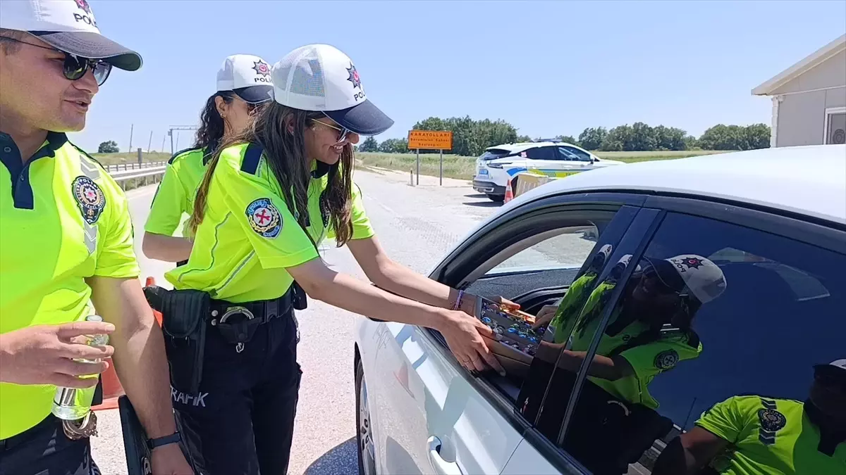 Polis Ekipleri Kurban Bayramı'nda Vatandaşları Unutmadı