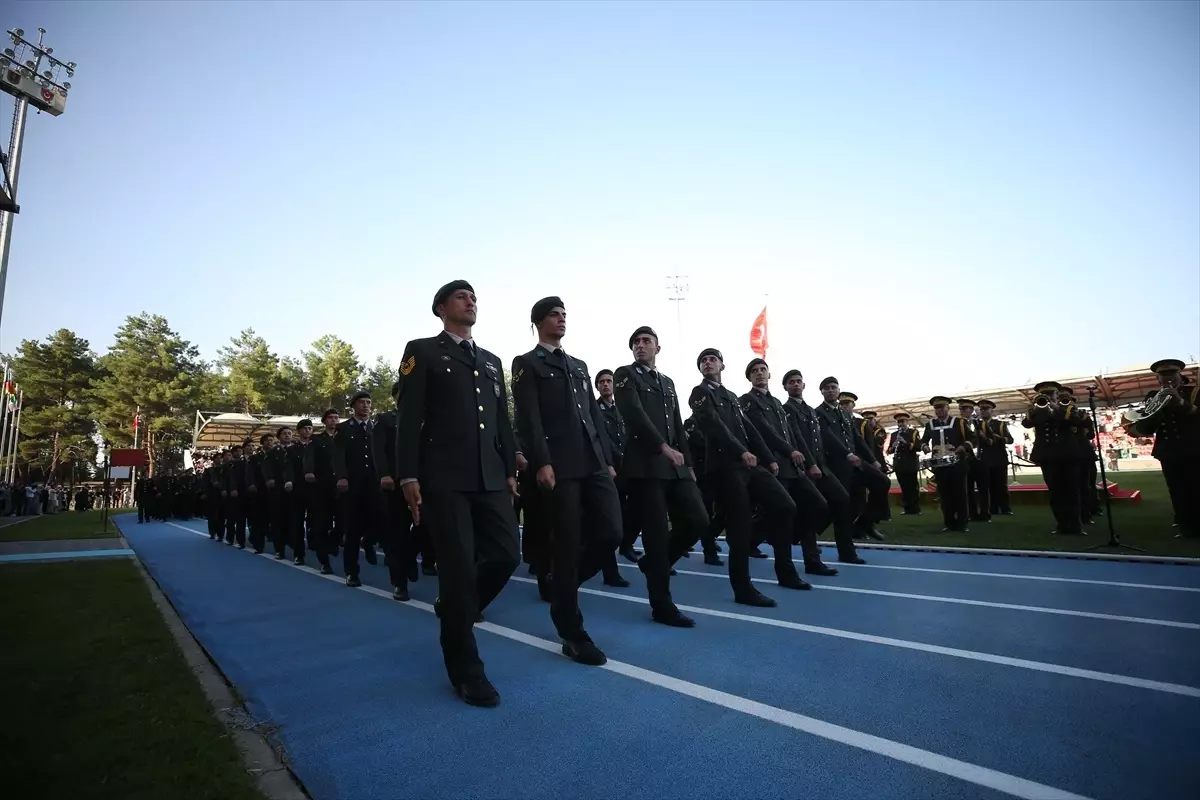 MSÜ Balıkesir Kara Astsubaylık Mezuniyet Töreni Gerçekleşti