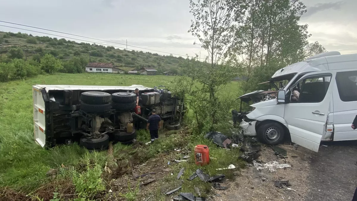 Karabük'te Zincirleme Kaza: 9 Yaralı