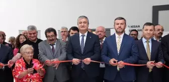 Karabük Yücel Huzurevi'nde 'Hayata Dokunan Renkler' Sergisi Açıldı
