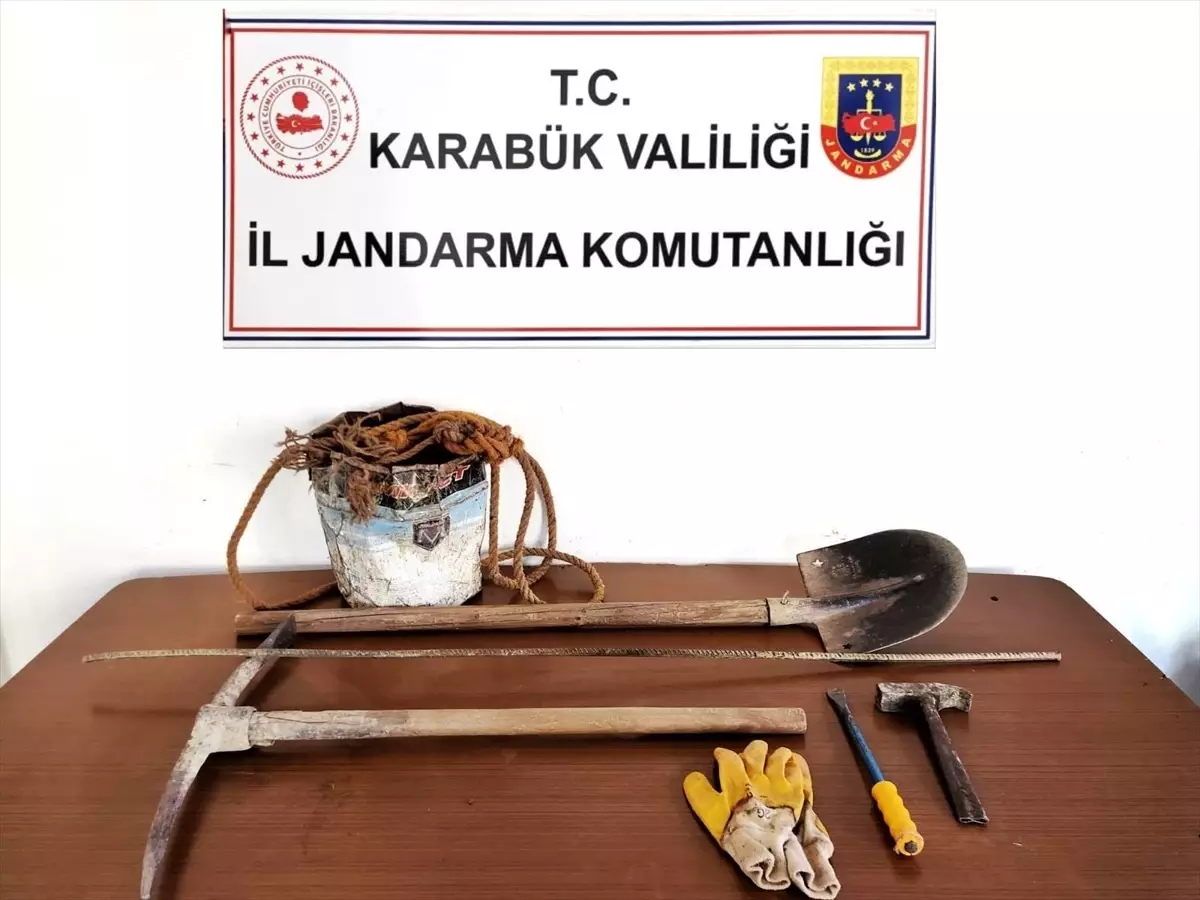 Eflani'de İzinsiz Kazı Yapan İki Şüpheli Gözaltına Alındı