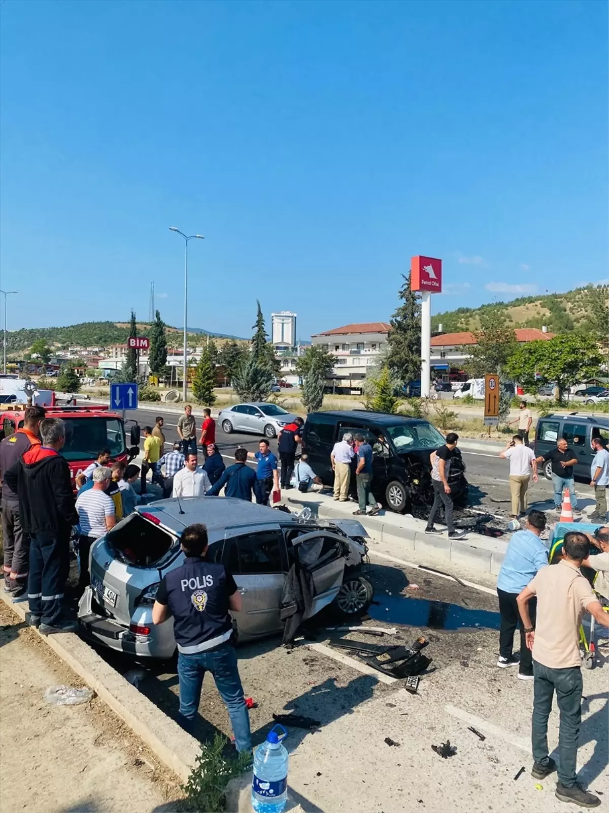 Karabük'te Otomobil ile Camlı Van Çarpıştı: 7 Yaralı