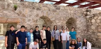 Karabük Belediyesi Öğrencilere Bilim ve Tarih Gezisi Düzenledi