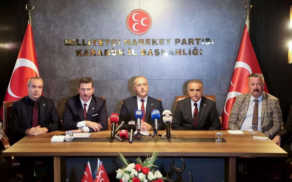Karabük'te 'Terörsüz Türkiye: Asırlık Birlik, Sonsuz Kardeşlik' toplantısı düzenlendi