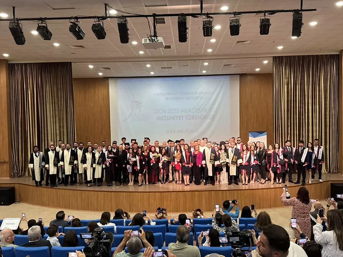 Karabük Üniversitesi İletişim Fakültesi İlk Mezunlarını Verdi