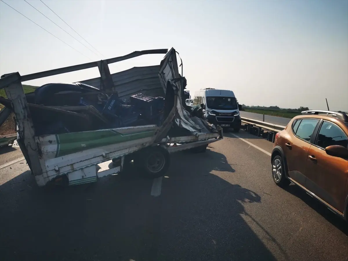 Karacabey-Bandırma Yolunda Trafik Kazası: Bir Yaralı