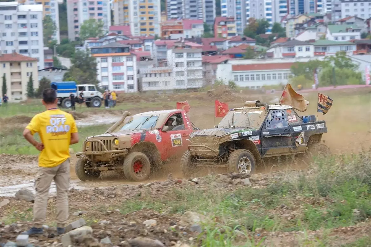18. Karadeniz Off-Road Kupası Fatsa'da Coşkuyla Gerçekleşti