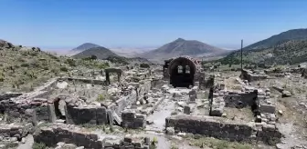 Karadağ'da Yeni Dini Yapılar Keşfedildi