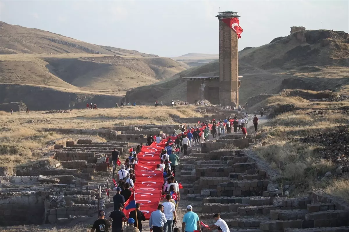 Kars'ta Ani fethinin 961'inci yıl dönümü kutlandı
