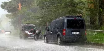 Kars'ta Sağanak ve Dolu Tahribat Yarattı