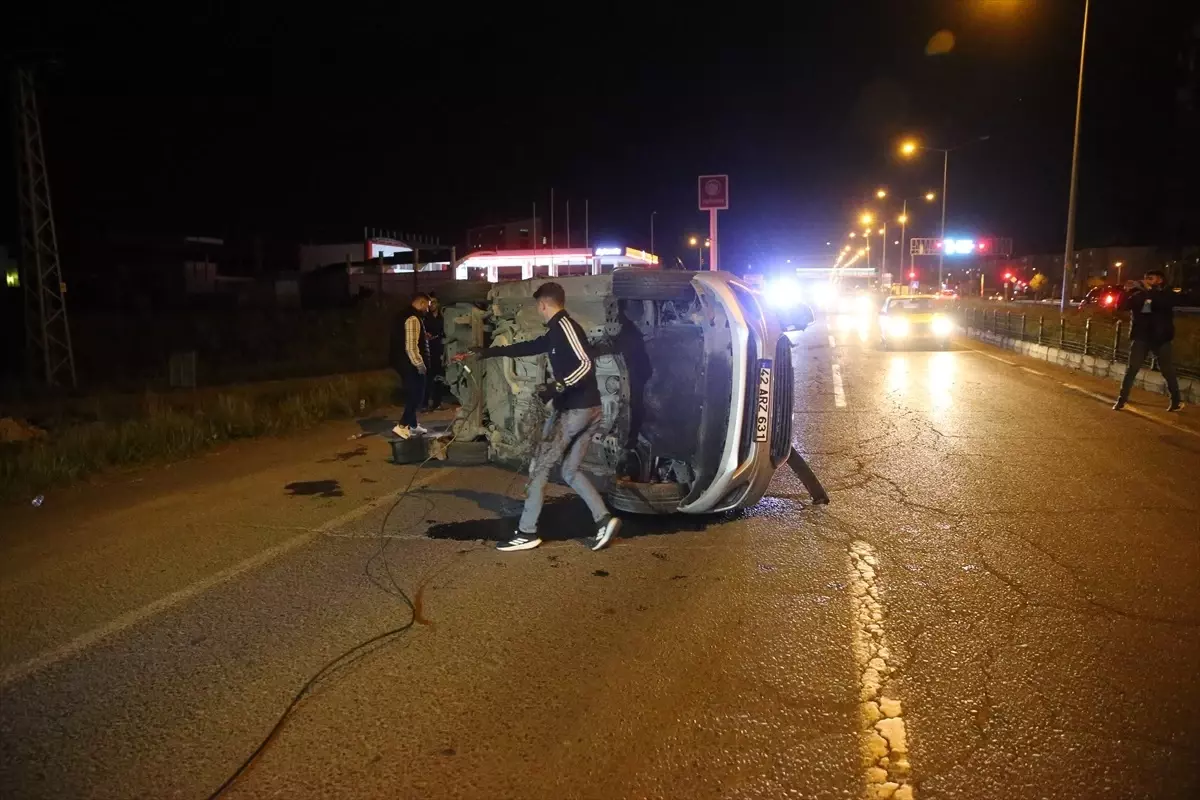 Kars'ta Trafik Kazası: 4 Yaralı