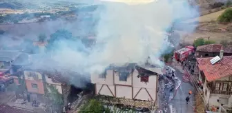 Kastamonu'da Yangın Felaketi: Bir Konak Kullanılamaz Hale Geldi