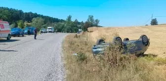 Kastamonu'da Hafif Ticari Araç Devrildi: 3 Yaralı