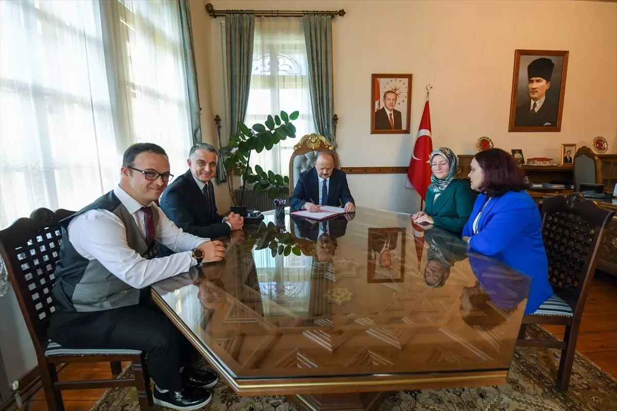 Kastamonu'da İki Önemli Projenin Protokol İmza Töreni Gerçekleşti