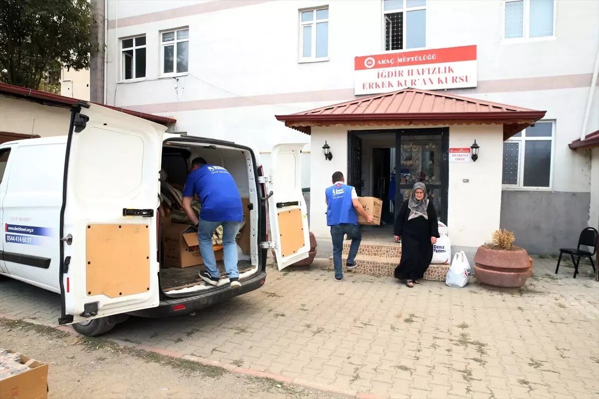 Kastamonu-Karabük Sınırında Orman Yangınları: 437 Vatandaş Tahliye Edildi