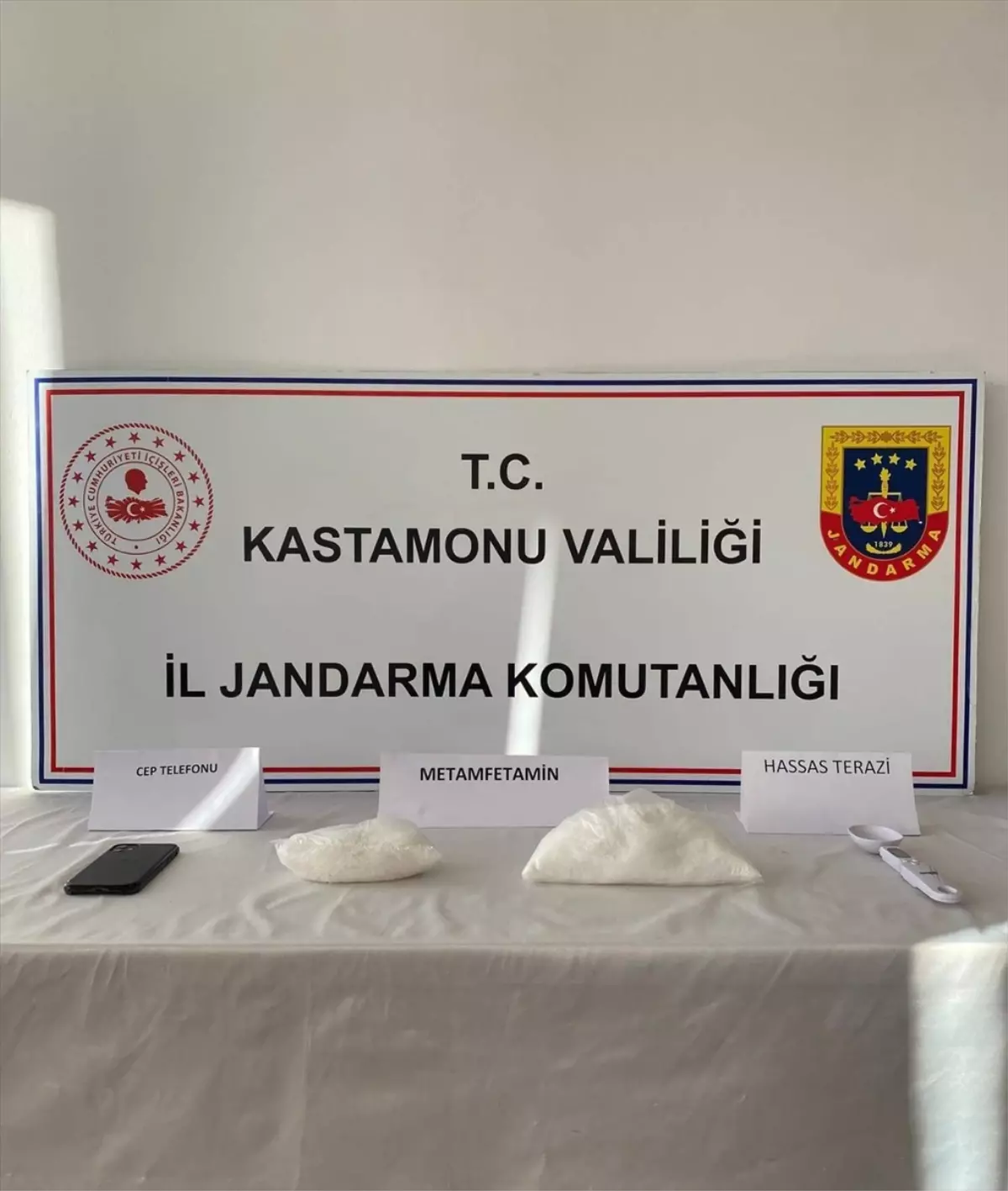 Kastamonu'da Uyuşturucu Operasyonu: 2 Gözaltı