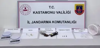 Kastamonu'da Uyuşturucu Operasyonu: 2 Şüpheli Tutuklandı