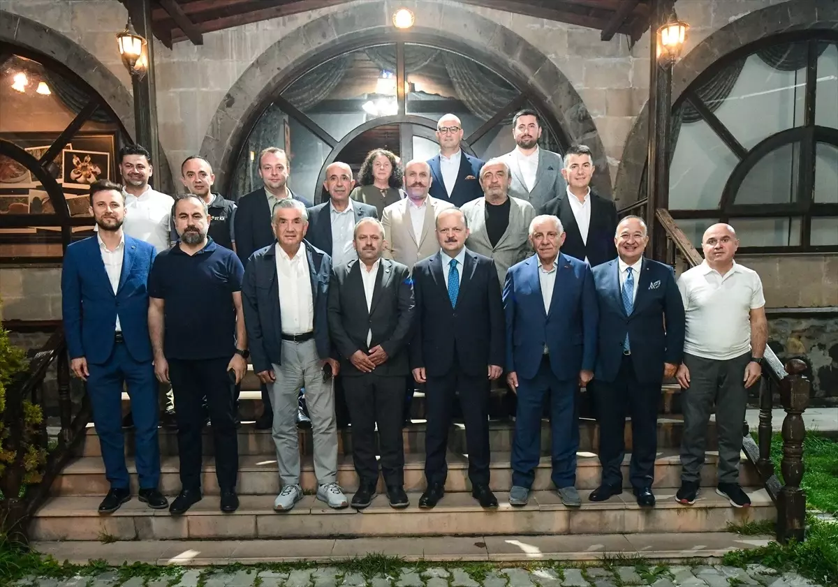 Kastamonu Kalkınma Vakfı Yönetim Kurulu Toplandı