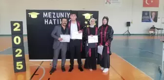 Kastamonu'da Karneler Dağıtıldı, Öğrenciler Yaz Tatiline Çıktı
