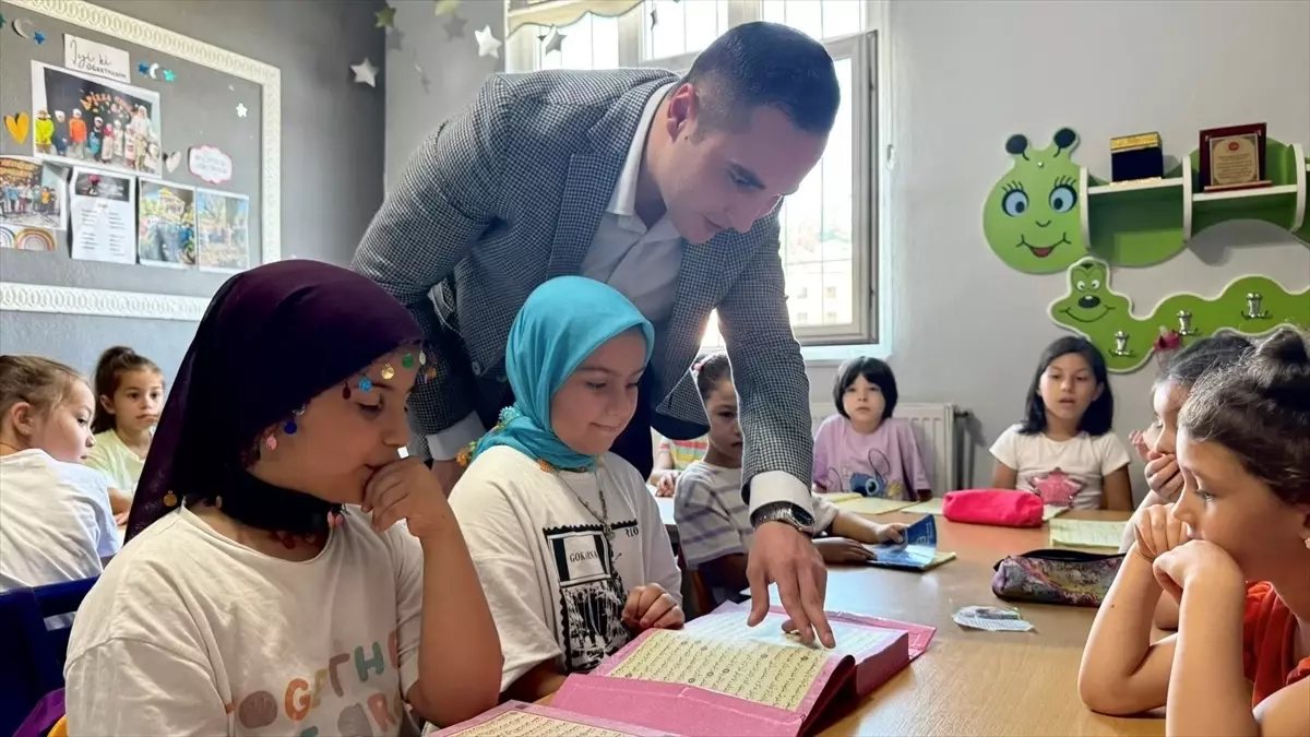 Salıpazarı Kaymakamı Kur'an Kurslarını Ziyaret Etti