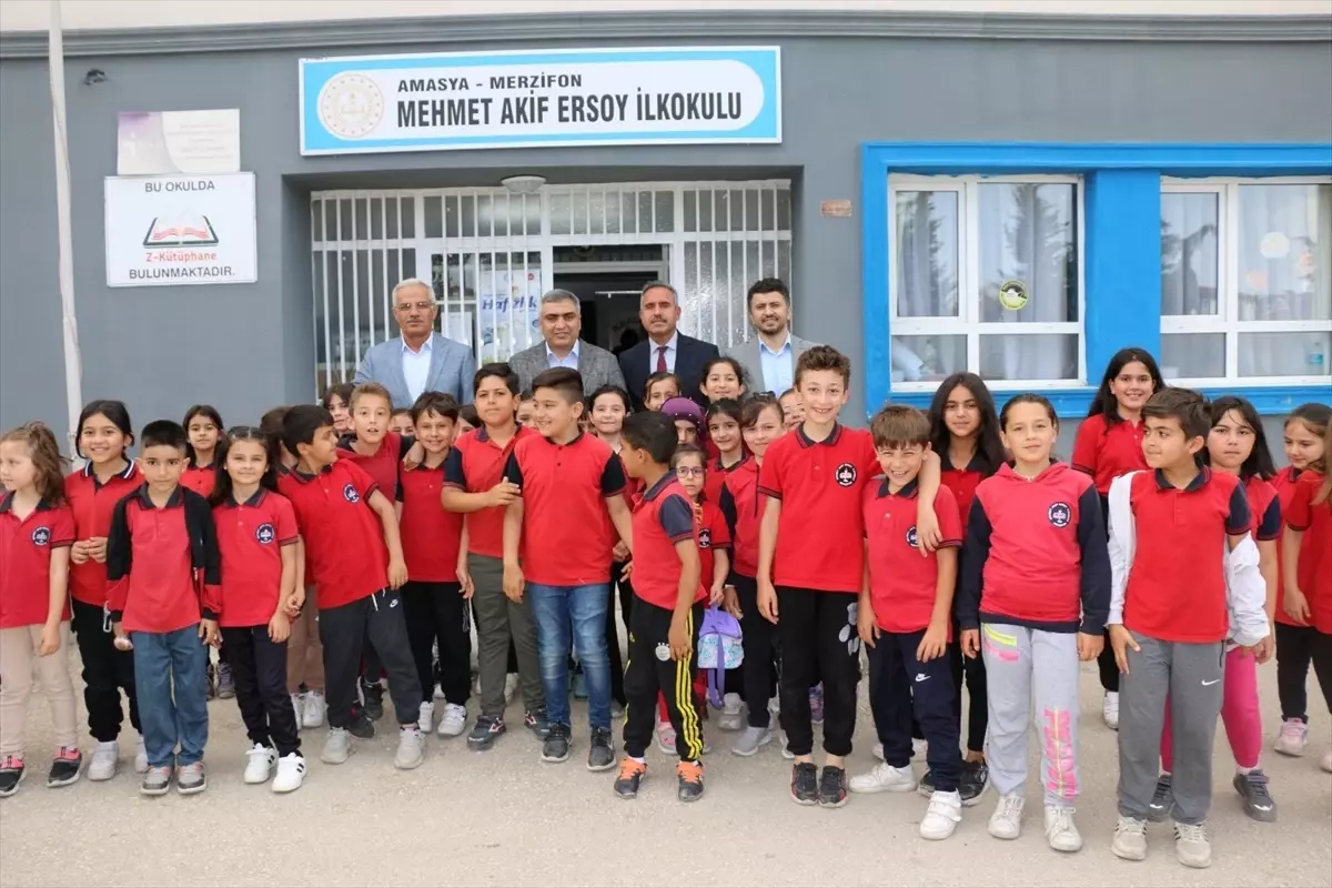 Kaymakam Karaaslan, okul ziyaretlerini sürdürüyor