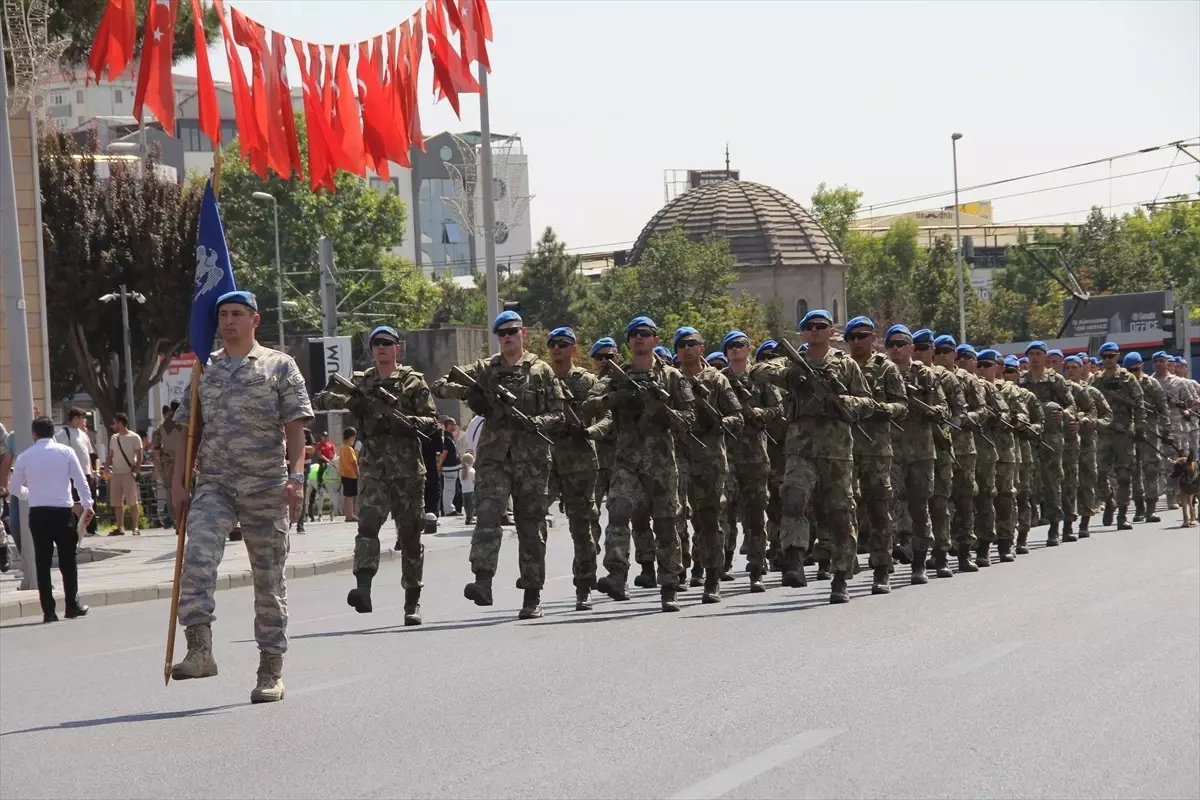 Kayseri'de 30 Ağustos Zafer Bayramı Kutlama Provası Yapıldı