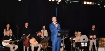 Kayseri'de Adliye Çalışanlarından Müzik Konseri